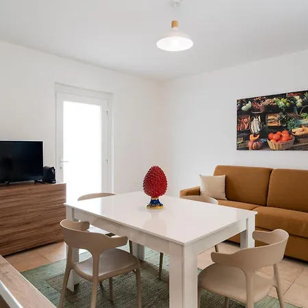 Lejlighed Complesso Lunarossa In City