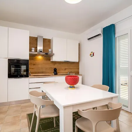 Complesso Lunarossa In City * Marzamemi