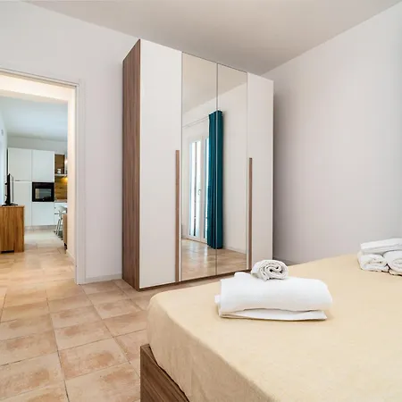 Complesso Lunarossa In City *