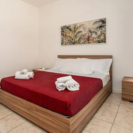 Complesso Lunarossa In City